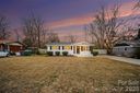 1221 Rollingwood Drive sold home in Charlotte, SC
