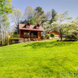24 Oakwood Road