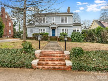 849 Henley Place