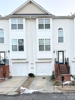 2750 Avalon Loop Road sold home in Avalon At Mallard Creek, Charlotte, NC