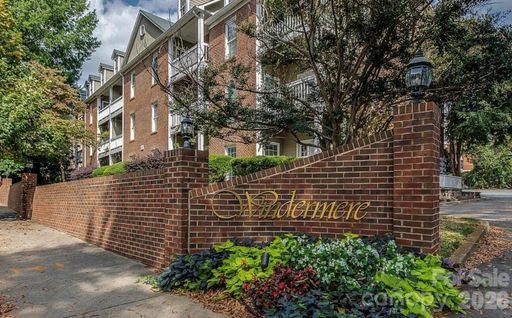 301 Queens Road active home in Windermere, Charlotte, NC
