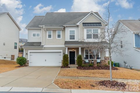814 Braddock Way