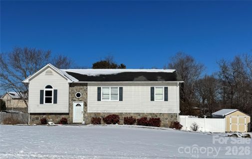 4132 Lower Cedar Valley Road sold home in Cedar Valley, Hudson, NC