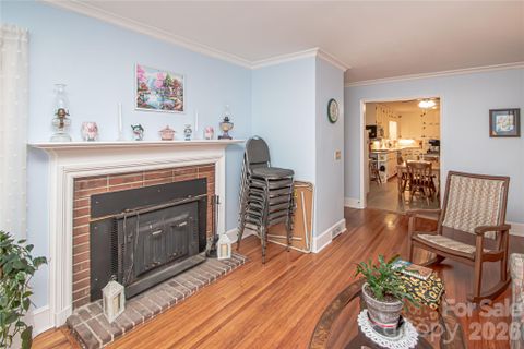 7218 Lakeside Drive