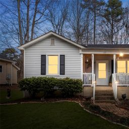 107 Oakland Road