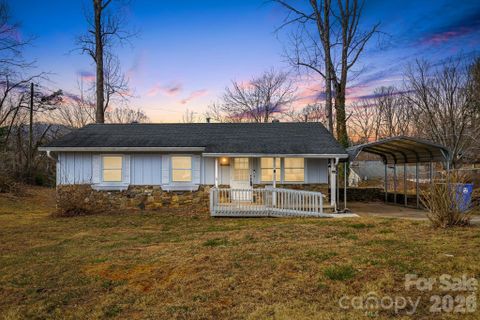 18 Compton Drive sold home in Camelot, Asheville, NC