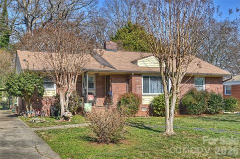 423 Tyson Street sold home in Colonial Village, Charlotte, NC