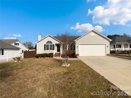 3662 Farm Lake Drive sold home in Parkview, Concord, NC