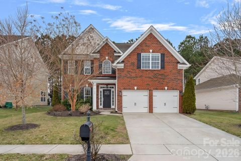 6109 Trailwater Road