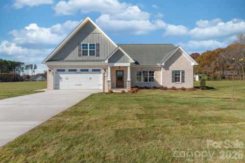 178 Sandpiper Drive pending home in Berrier Farms, Lexington, NC