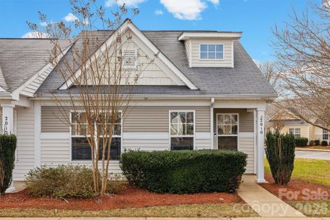 2010 Shady Pond Drive sold home in Harpers Mill, Lake Wylie, SC