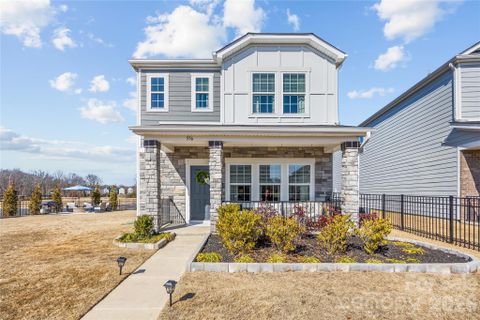 556 Cranford Drive sold home in Preston Park, Pineville, NC