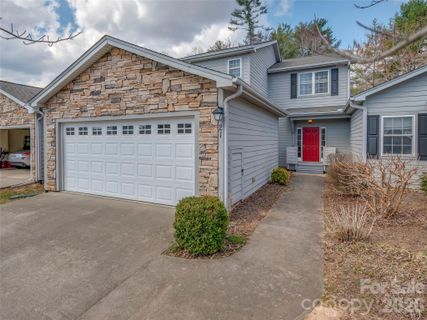 21 Holiday Drive active home in Royal Pines Village, Arden, NC
