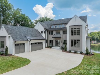 Homes in Norman Colony, Cornelius