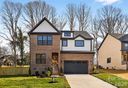 16315 Riverpointe Drive sold home in Charlotte, SC