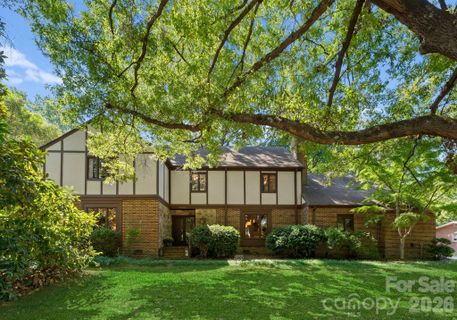3232 Colony Road