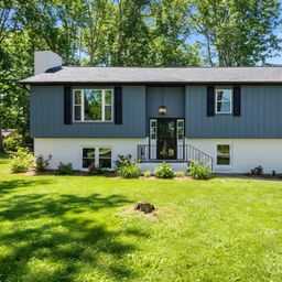 944 Woodland Drive