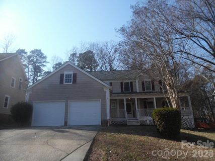 2229 Century Oaks Lane sold home in Great Oaks, Charlotte, NC