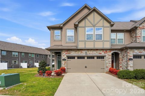 9258 Glenburn Lane