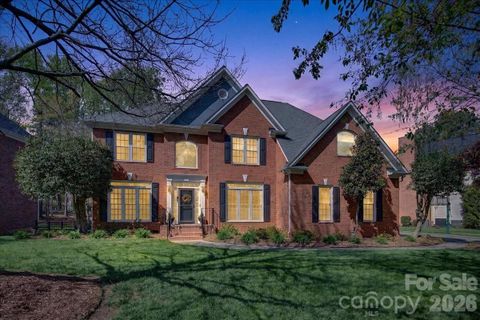 9923 Bayart Way sold home in The Hamptons, Huntersville, NC