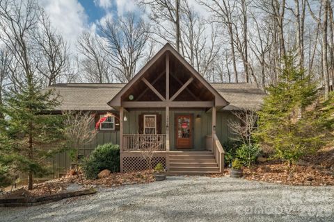 1600 Black Oak Drive sold home in Holly Forest, Sapphire, NC