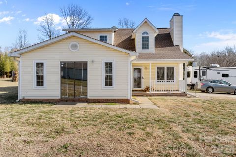 5400 Barnview Court