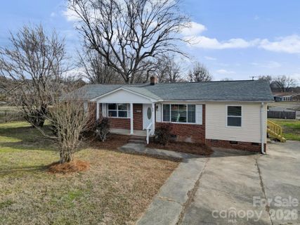 328 Old Concord Road
