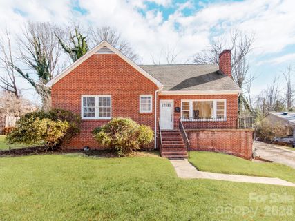 113 Falls Street