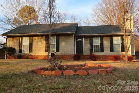 9323 Winter Elm Lane sold home in Timber Creek, Charlotte, NC