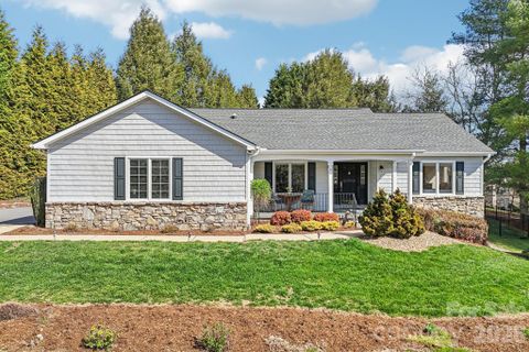 116 Cypress Point sold home in Sugar Hollow Farms, Hendersonville, NC