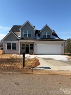 1209 Fall Day Circle sold home in Summerhill, Lenoir, NC