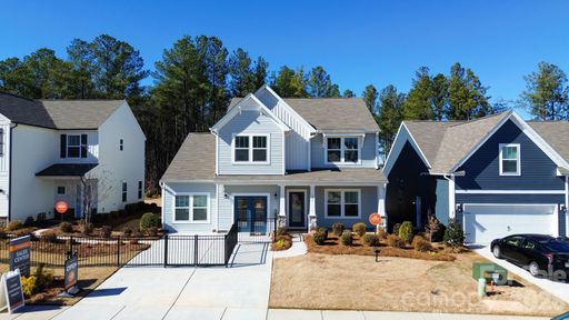 158 Mooring Drive pending home in Hidden Lakes, Statesville, NC