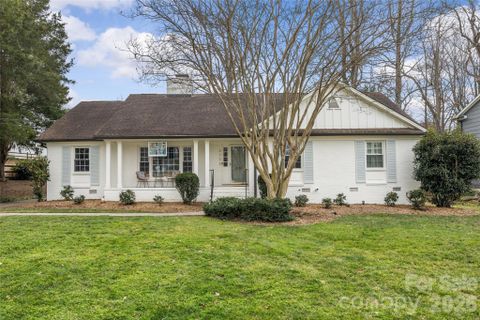 2732 Burnt Mill Road sold home in Huntingtowne Farms, Charlotte, NC