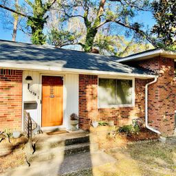 1538 Bradley Drive
