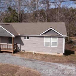 127 Hawthorne Drive