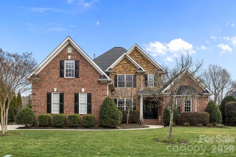 6120 Four Wood Drive sold home in Emerald Lake, Matthews, NC