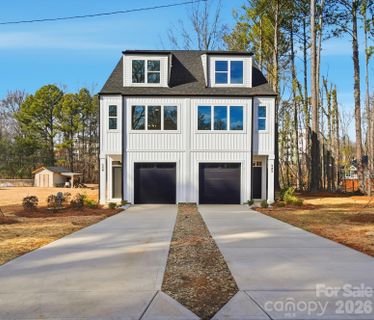 343 Gray Drive active home in Charcon Heights, Charlotte, NC