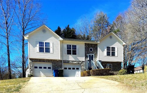 1609 Indian Springs Drive sold home in Indian Springs, Conover, NC