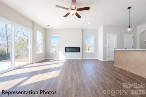5905 Wallace Avenue sold home in Abershire, Charlotte, NC