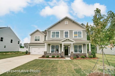 2215 Tabor Road active home in Laurelbrook, Sherrills Ford, NC