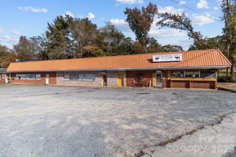 1128 N Main Street