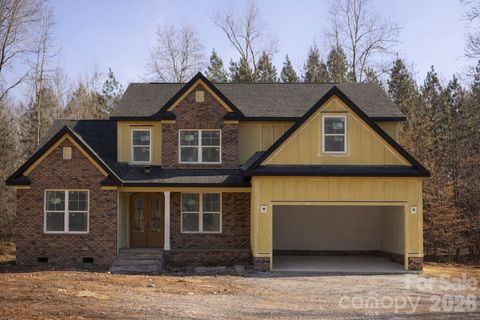 10400 Briarhurst Place sold home in Eastside Estates, Mint Hill, NC