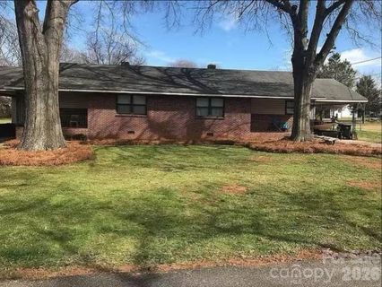 4 Faye Street active home in Hall Park, Belmont, NC