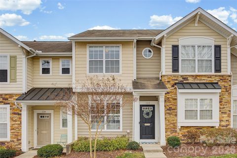 122 Chimney Rock Lane sold home in Fieldstone, Fort Mill, SC