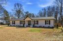 7834 Rainbow Drive sold home in Charlotte, SC