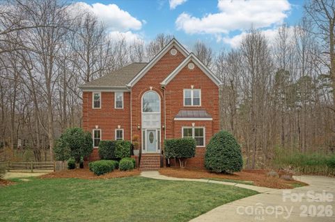655 Powder Horn Lane sold home in Hunters Pointe, Indian Trail, NC