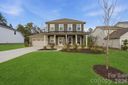 607 Southstone Drive sold home in Matthews, SC