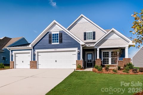 2284 Moon Crest Road pending home in Roselyn, Lancaster, SC