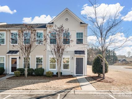 608 Cahill Lane