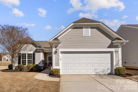 5104 Folly Lane